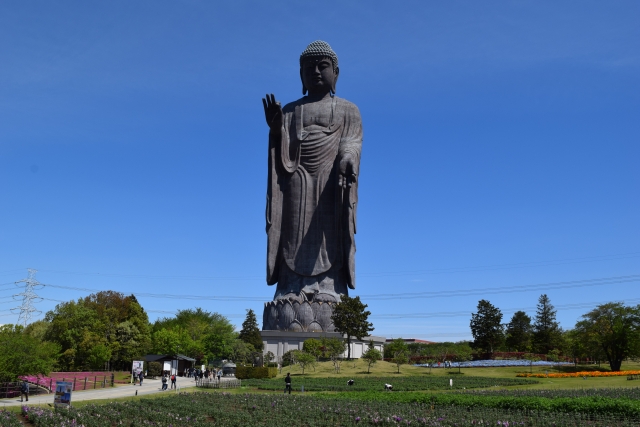 牛久市－牛久大仏 世界最大のブロンズ立像